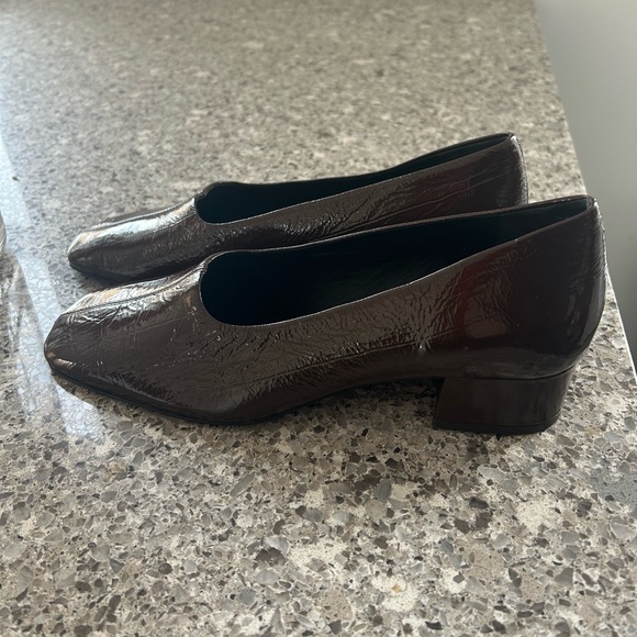 Reformation Inez Pump - never worn - Picture 7 of 7